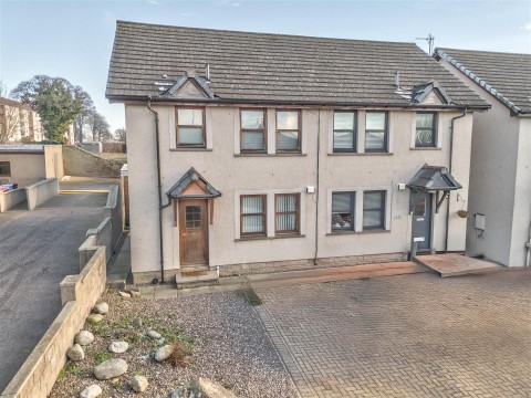 View Full Details for 8A, Tofthill Place, Dundee