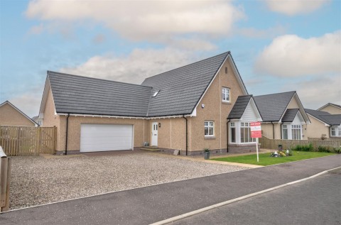 View Full Details for 31, Merlin Grove, Forfar