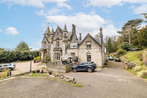 View Full Details for 474, Flat 4, 474 Perth Road, Dundee