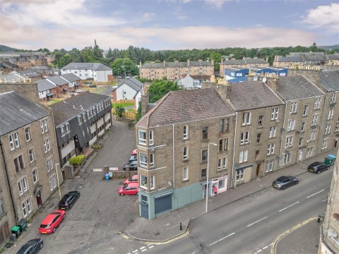 View Full Details for 2L 188, Strathmartine Road, Dundee