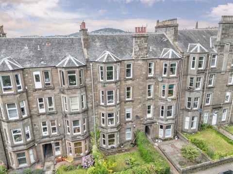 View Full Details for 1/R 19, Baxter Park Terrace, Dundee