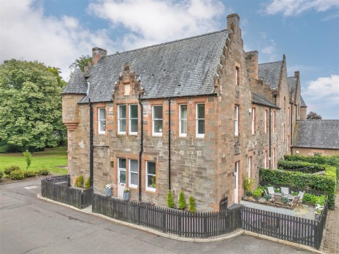 View Full Details for 17, South Drive, Liff, Dundee