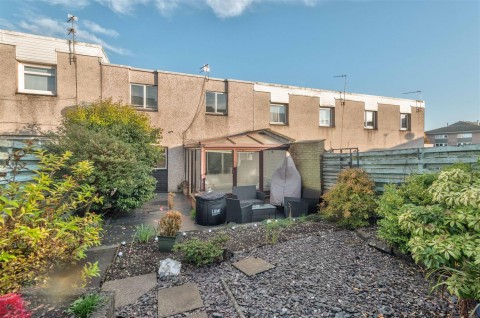 View Full Details for 6, Happyhillock Walk, Dundee