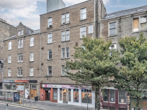 View Full Details for Flat 4, 21 Commercial Street, Dundee