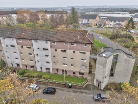 View Full Details for 35, Lulworth Court, Dundee